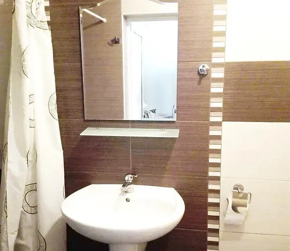 Maisonette Sevastiyan Warna