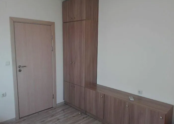 Maisonette Sevastiyan * Warna